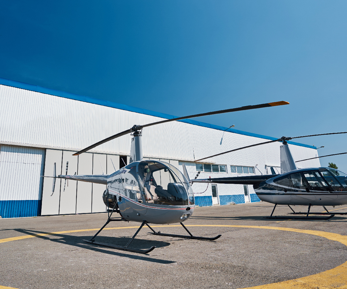 Aerocaribe Luxury Helicopter for VIP Costa Rica Transfers Aerocaribe luxury helicopter preparing for a VIP transfer to an exclusive Costa Rica resort.